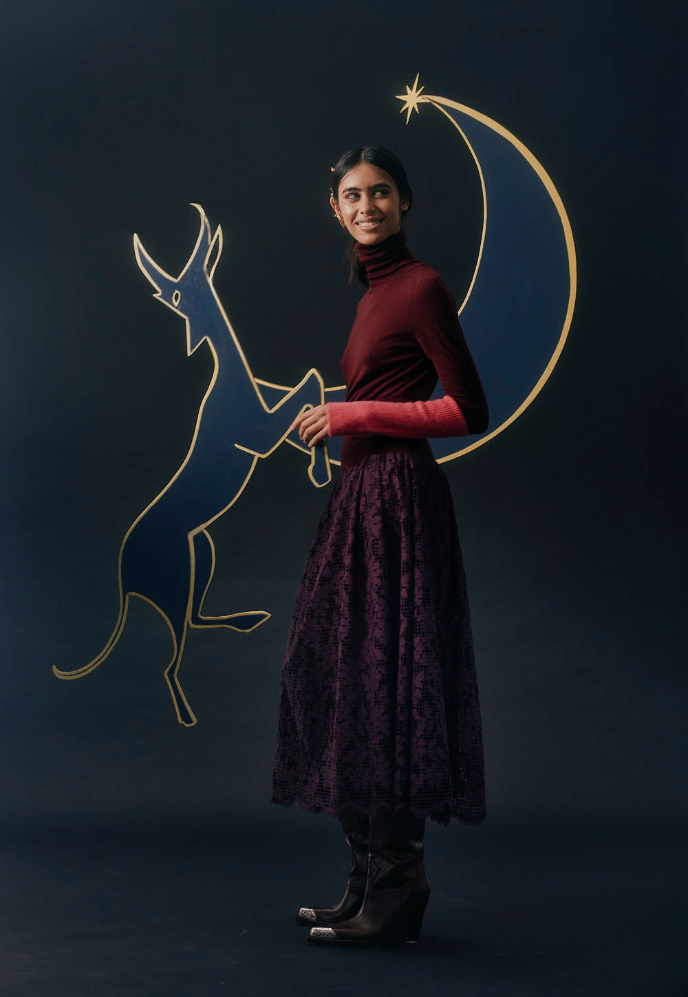 Antonia Zander Nuba Sweater Dolcevita, fine merino wool turtleneck with elongated cashmere-silk contrast cuffs, editorial styling.