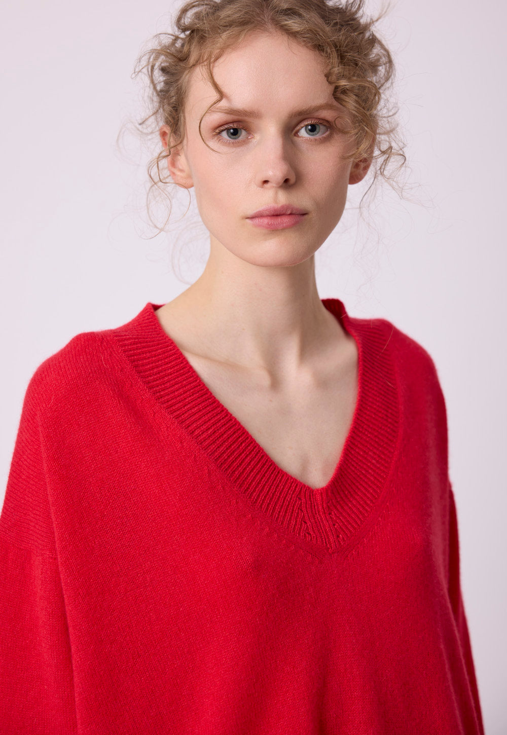 Vlaminia Sweater by Antonia Zander, styled view.