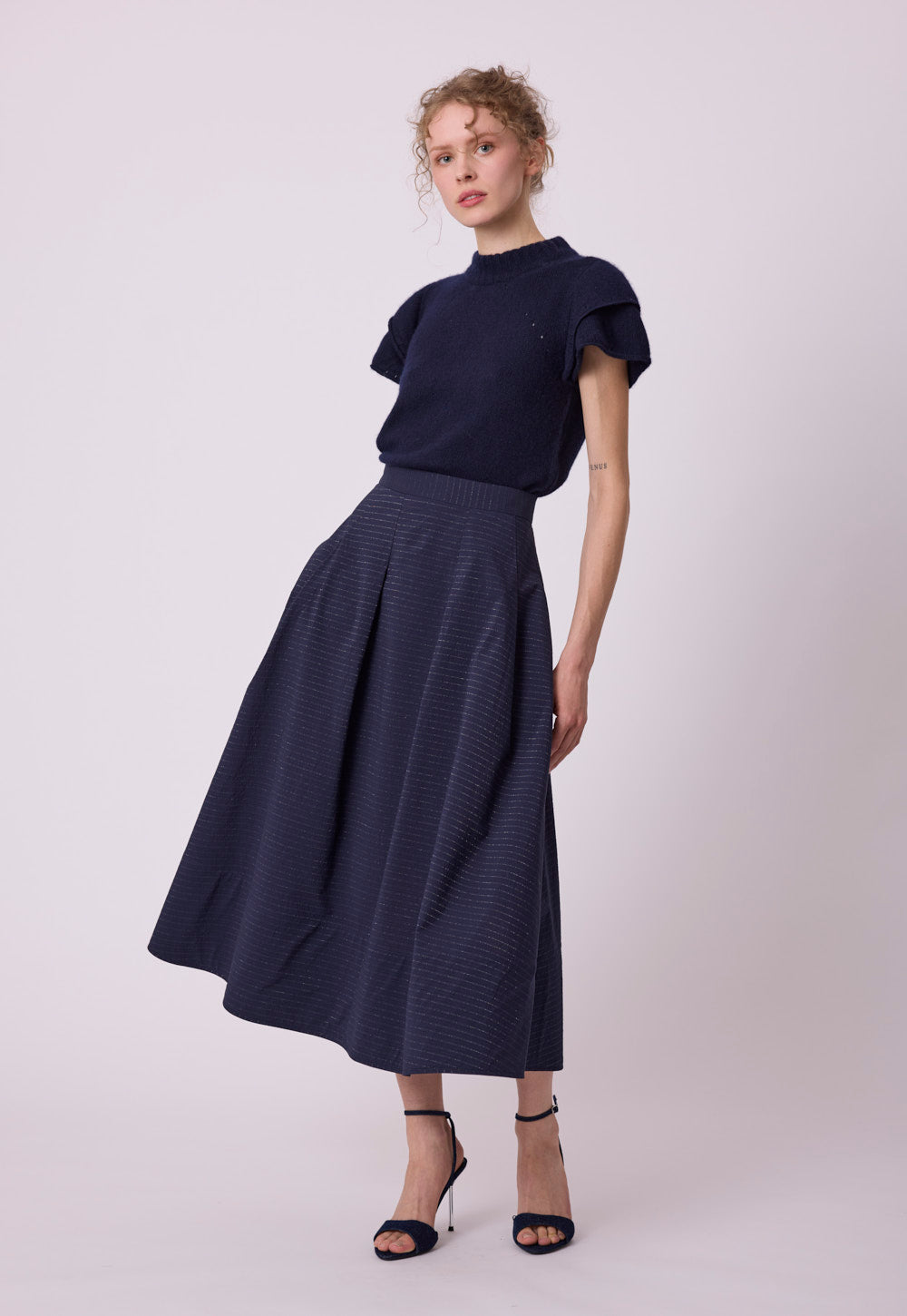 Antonia Zander Oana Skirt in navy blue.